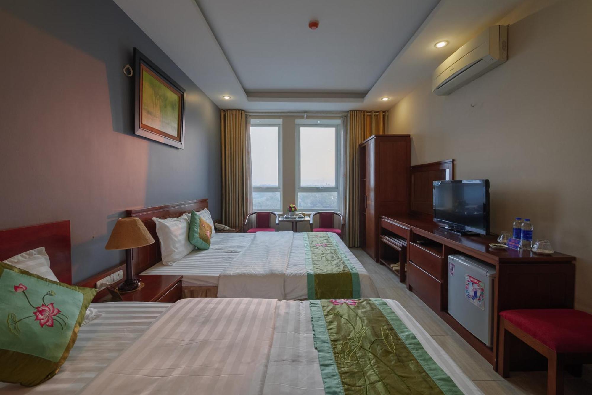 Ngan Ha Hotel Long Bien ฮานอย ภายนอก รูปภาพ