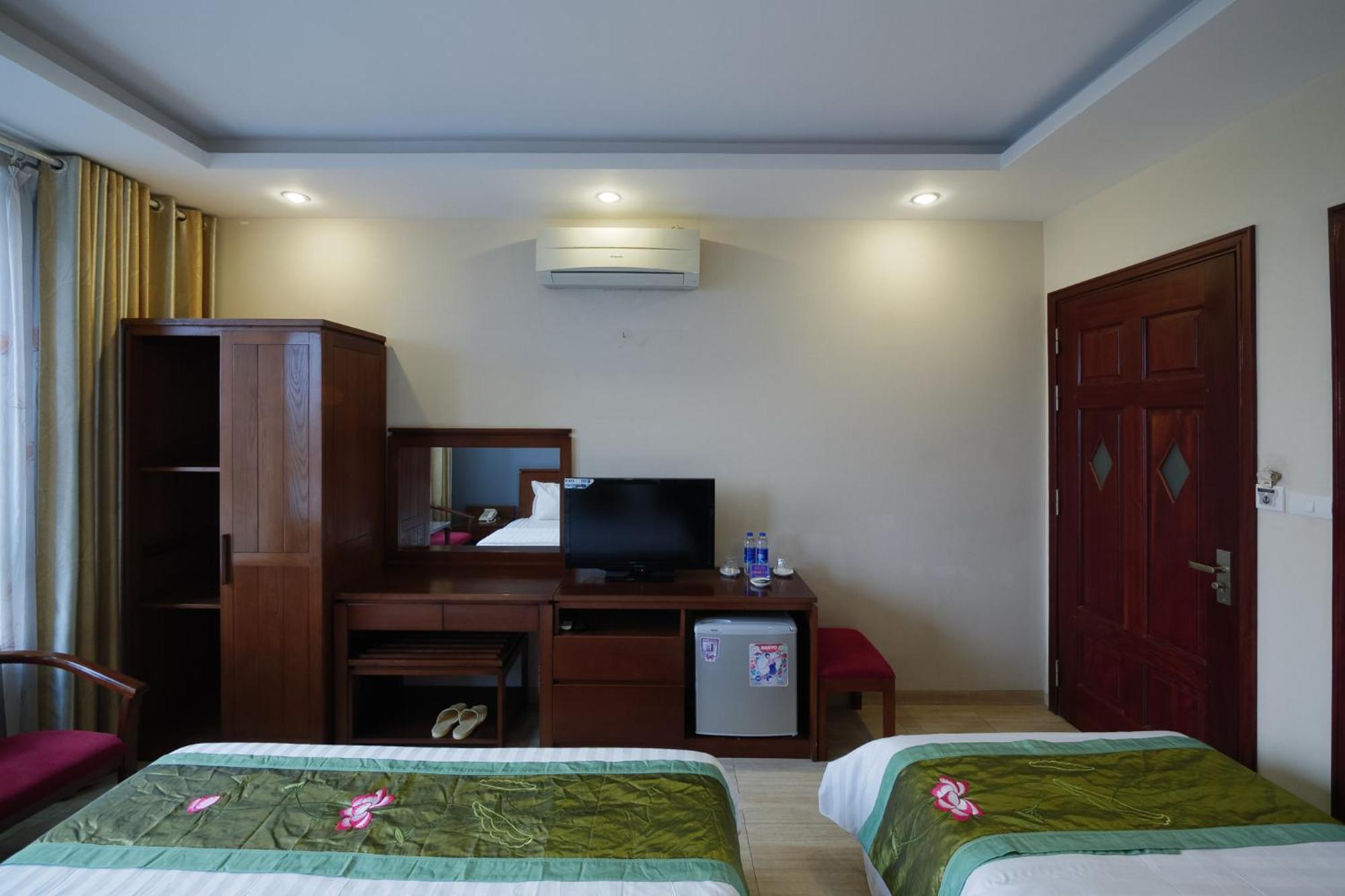 Ngan Ha Hotel Long Bien ฮานอย ภายนอก รูปภาพ