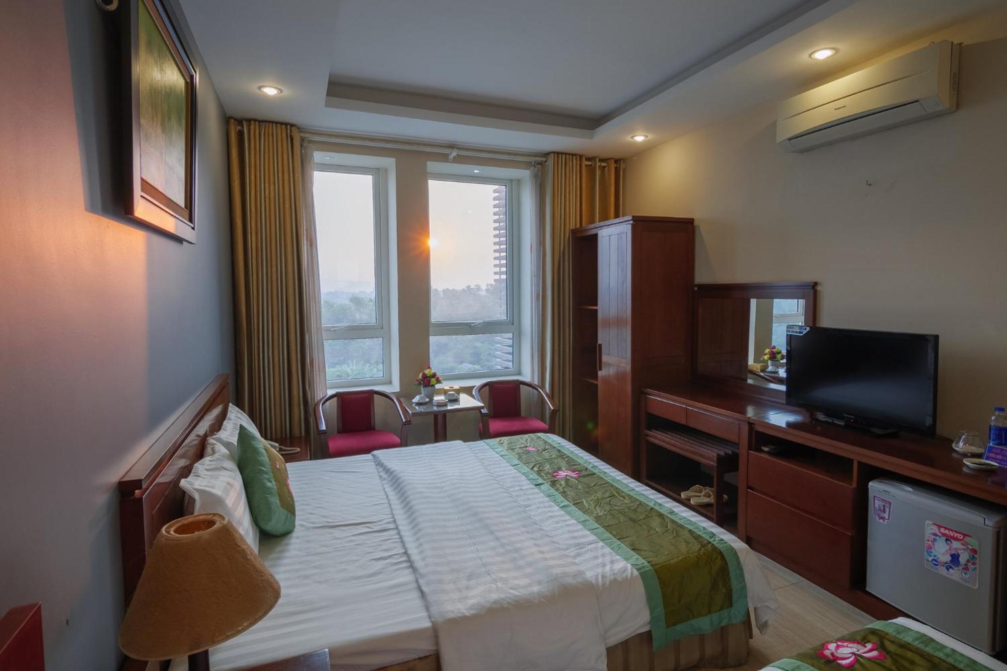 Ngan Ha Hotel Long Bien ฮานอย ภายนอก รูปภาพ