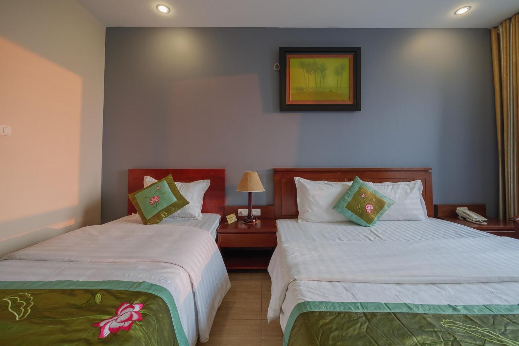 Ngan Ha Hotel Long Bien ฮานอย ภายนอก รูปภาพ